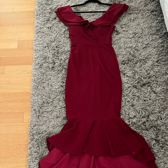 Red Ruffle Hi-Low Midi Bodycon Dress, XS - Picture 3 of 10